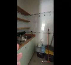 Appartamenti in Vendita - Provinciale locale commerciale 2 luci