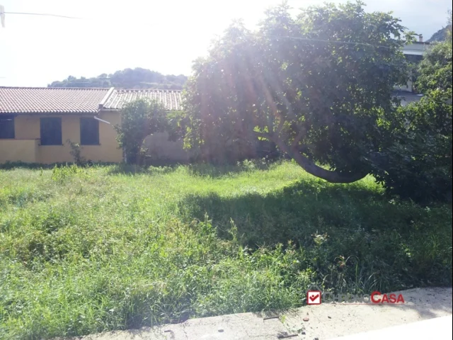 Appartamenti in Vendita - Zafferia, casa indipendente con terreno