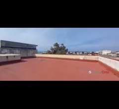 Appartamenti in Vendita - Villafranca,pressi parco briosa,5 vani e servizi con terrazzo