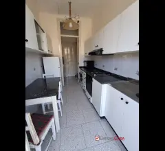 Camera luminosa e arredata provinciale tutto incluso