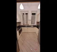 Appartamenti in Vendita - Quadrivani ristrutturato zona centro