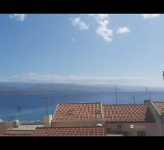Appartamenti in Vendita - Sant'agata box di 80 mq vista mare