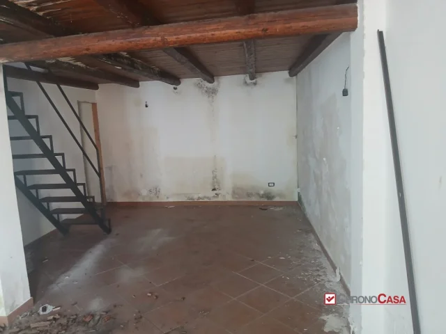 Appartamenti in Vendita - San michele, piccolo bivani indipendente