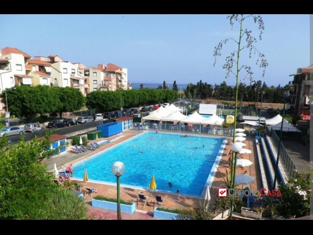 Appartamenti in Vendita - G.naxos cpl le rocce nere,monolocali e servizi ad uso estivo