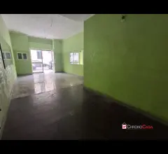 Appartamenti in Vendita - Bottega ad una luce con soppalco via placida