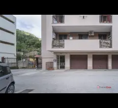 Appartamenti in Vendita - Svincolo me centro, bivani arredato. uso transitorio