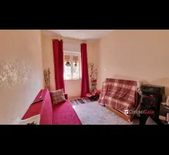 Appartamenti in Vendita - Via pietro castelli, 4 vani più servizi