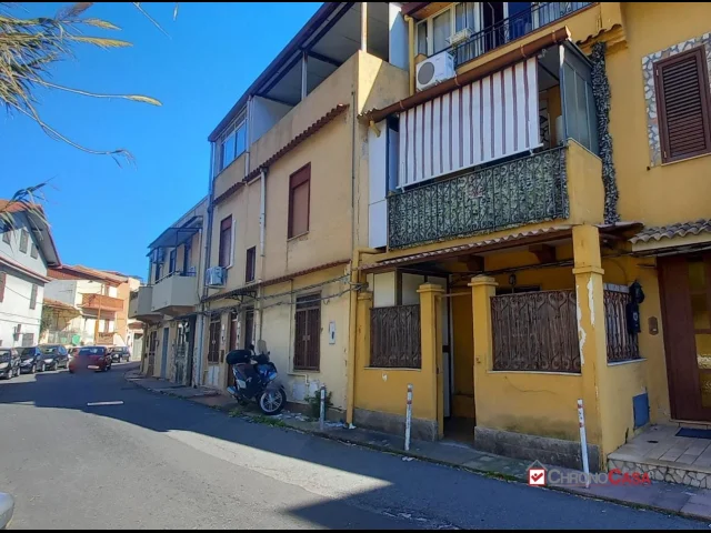Via del santo, s,indipendente in piccolo stabile, p. terra