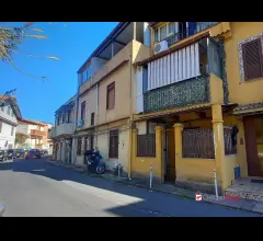 Appartamenti in Vendita - Via del santo, s,indipendente in piccolo stabile, p. terra