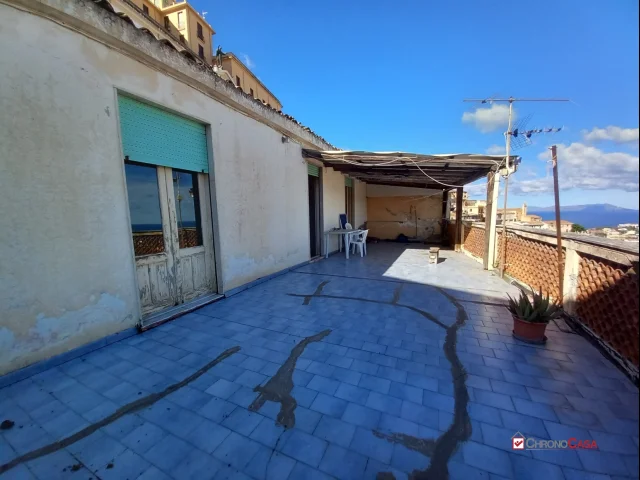 Patti, panoramico quadrivani centro storico