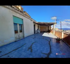 Patti, panoramico quadrivani centro storico