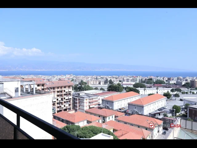 Appartamenti in Vendita - Viale italia panoramico 125 mq c,a 5 locali con box