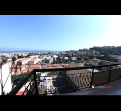 Appartamenti in Vendita - Viale italia panoramico 125 mq c,a 5 locali con box
