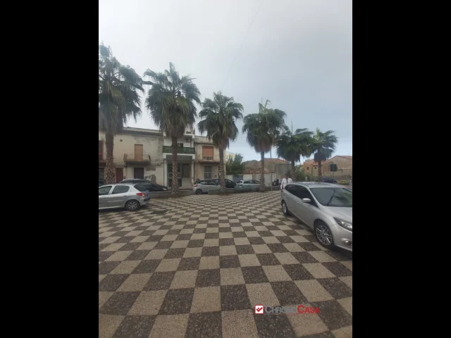 Spadafora 4 locali con giardino