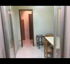 Appartamenti in Vendita - Gazzi, fronte policlinico, 3 vani cucina e wc