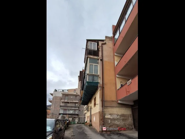 Via polveriera,appartamentino da ristrutturare