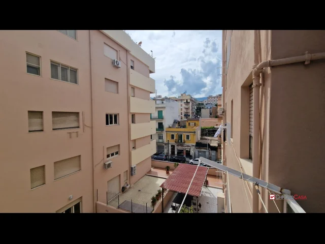Appartamenti in Vendita - Provinciale, palazzo palano, quadrivani e servizi