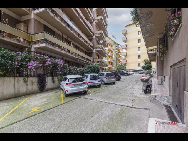 Appartamenti in Vendita - Via p. castelli, quadrivani e posto auto
