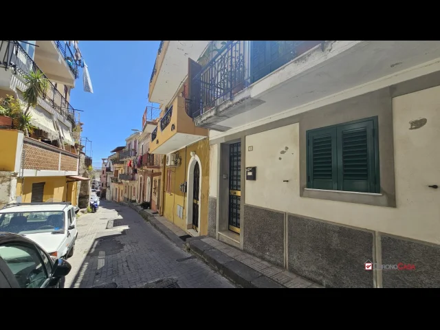 Larderia inferiore, bivani e servizi