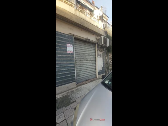 Viale italia, locale commerciale di 110 mq con retro bottega