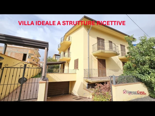 Villa singola su 3 piani. ideale a strutture ricettive
