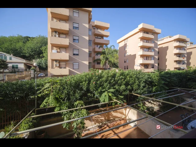 Appartamenti in Vendita - Appartamento via palermo