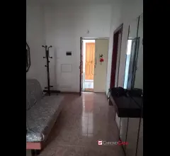 Appartamenti in Vendita - C/o collereale semi indipendente 2 vani arredato ristrutturato