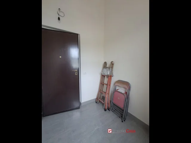 Appartamenti in Vendita - Deposito valleverde palazzo iris
