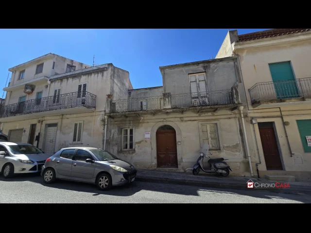 Appartamenti in Vendita - Semindipendente con terreno edificabile pace del mela