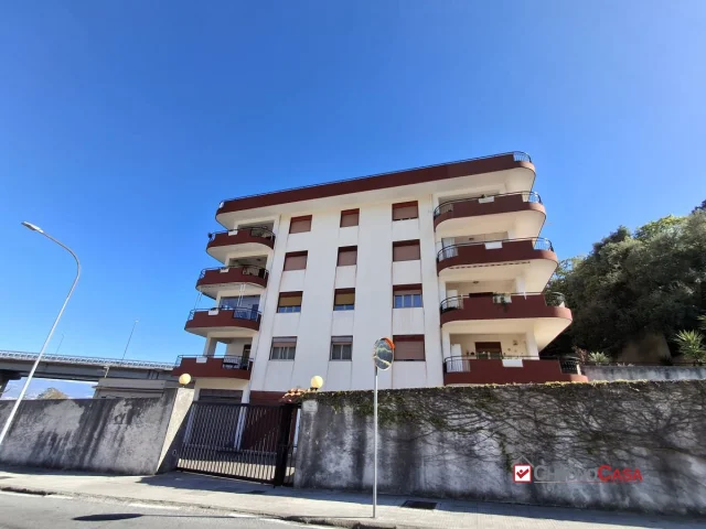 Appartamenti in Vendita - Luminoso e panoramico quadrivani bordonaro