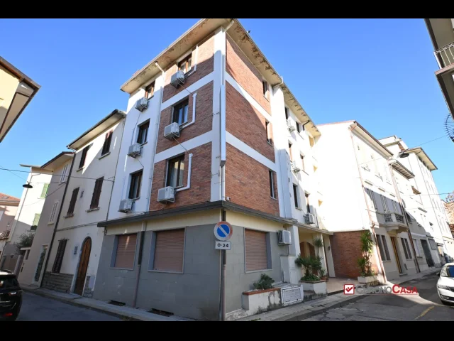 Montecatini terme, hotel indipendente su 4 piani