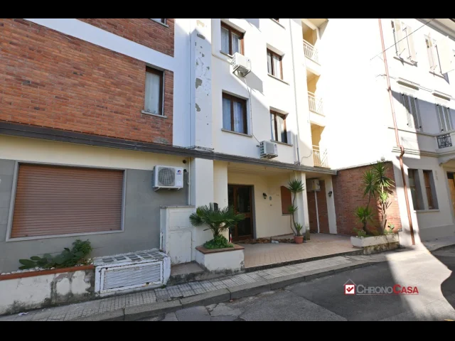 Appartamenti in Vendita - Montecatini terme, hotel indipendente su 4 piani