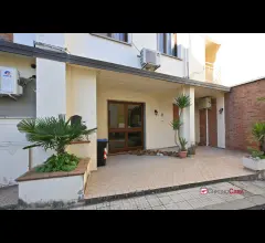 Appartamenti in Vendita - Montecatini terme, hotel indipendente su 4 piani