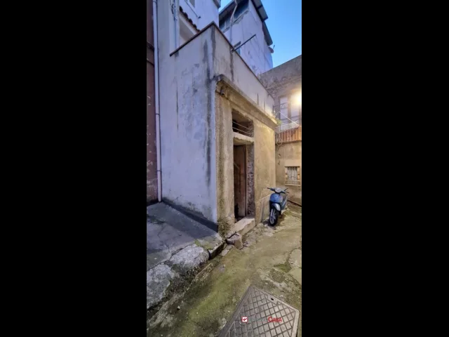 Appartamenti in Vendita - Mili s.marco, pressi chiesa, cantina di circa 70 mq