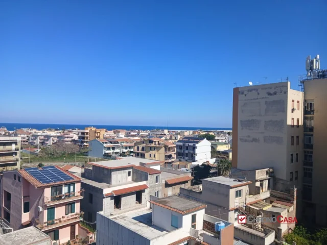 Appartamenti in Vendita - Villafranca, panoramico appartamento