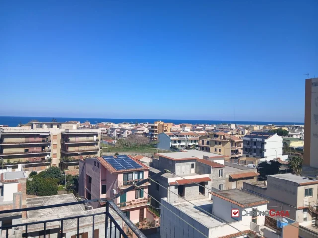 Appartamenti in Vendita - Villafranca, panoramico appartamento