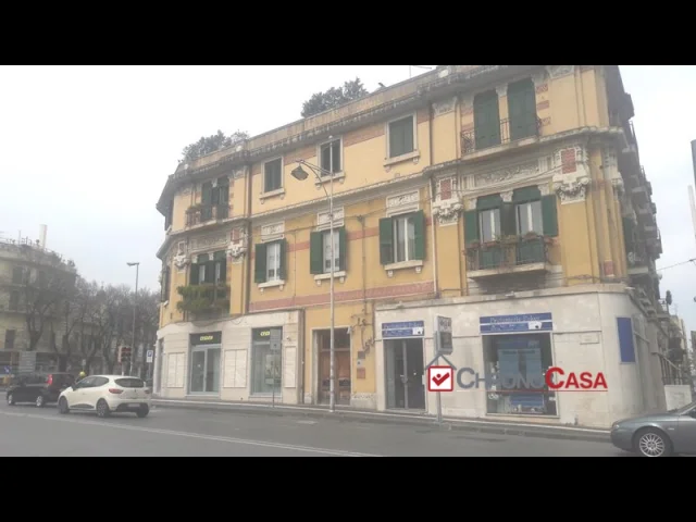 Piazza cairoli, 2 vani uso ufficio.