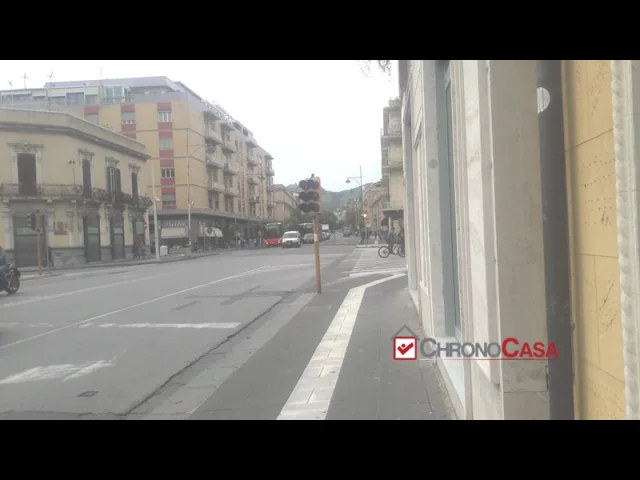 Appartamenti in Vendita - Piazza cairoli, 2 vani uso ufficio.