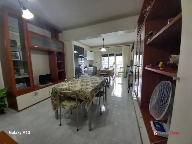 Appartamenti in Vendita - Camera in appartamento medici/specializzandi