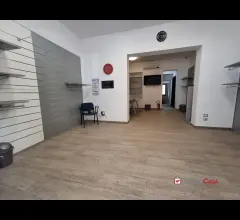 Appartamenti in Vendita - Contesse, bottega ristrutturata ad una luce
