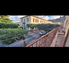 Appartamenti in Vendita - S.stefano d camastra, corso umberto, appartamento su 2 piani