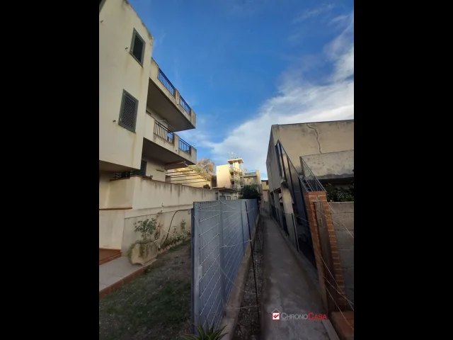 Appartamenti in Vendita - Deposito mili san marco non carrabile mq 42