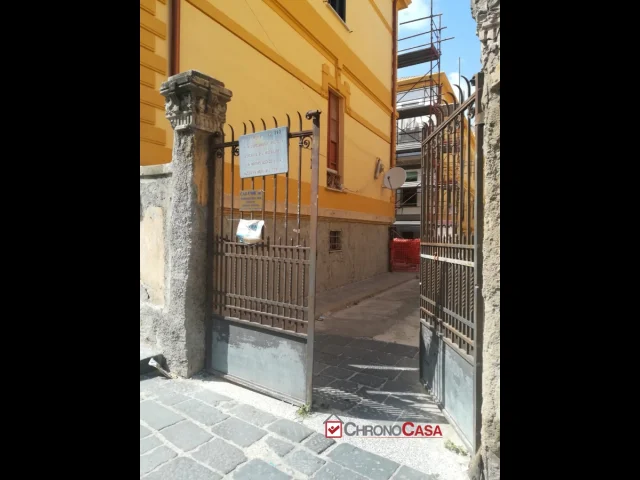 Monovano seminterrato pressi viale boccetta
