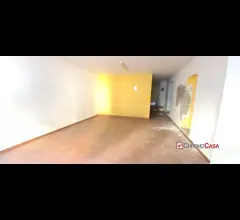 Appartamenti in Vendita - Deposito su strada trmestieri, pressi chiesa