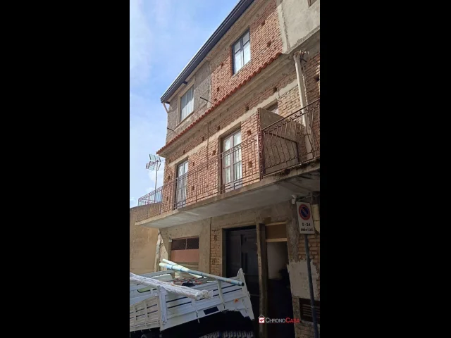 Appartamenti in Vendita - Alì, stabile semi indipendente di 80 mq più garage