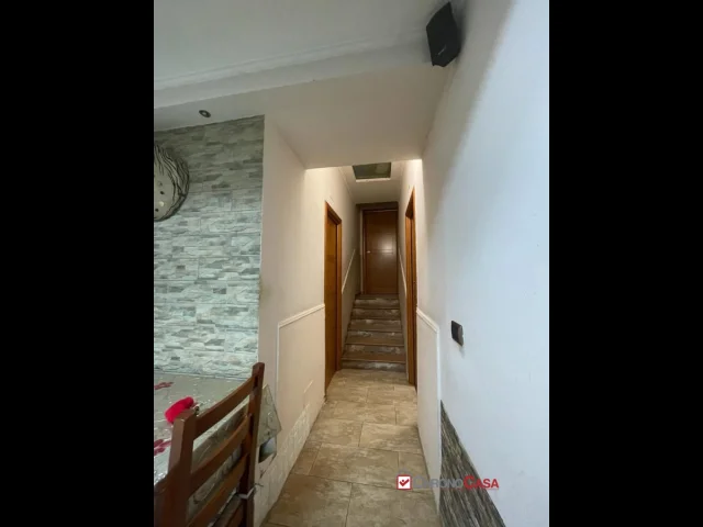 Appartamenti in Vendita - Casa indipendente zona tremestieri