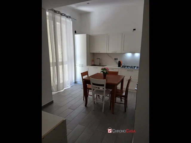 Appartamenti in Vendita - Venetico marina, appartamento con giardino. 4 posti letto