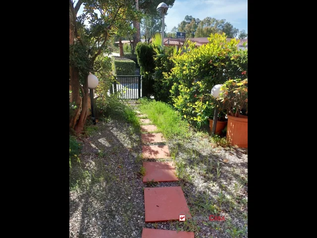 Portorosa, villetta a schiera con terreno