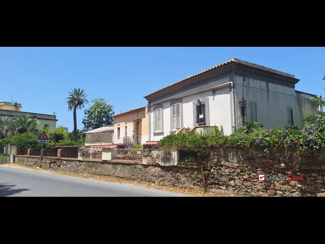 Ortoliuzzo,panoramica semindipendente,da ristrutturare