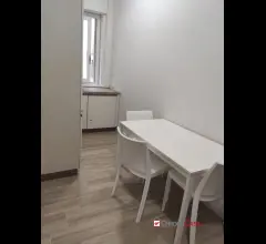 Appartamenti in Vendita - Stanza per studentessa/specializzanda provinciale
